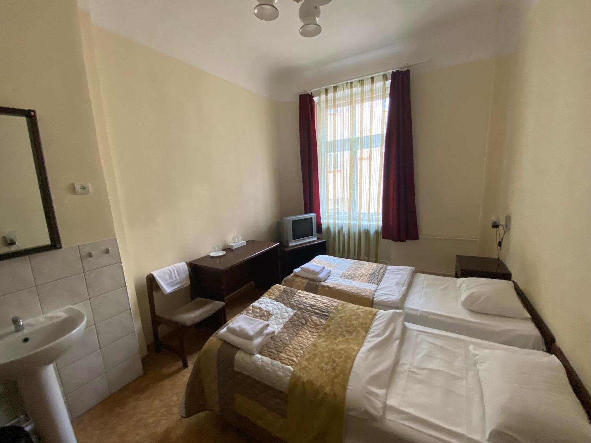 ريغا Hostel Viktorija With Private Rooms المظهر الخارجي الصورة