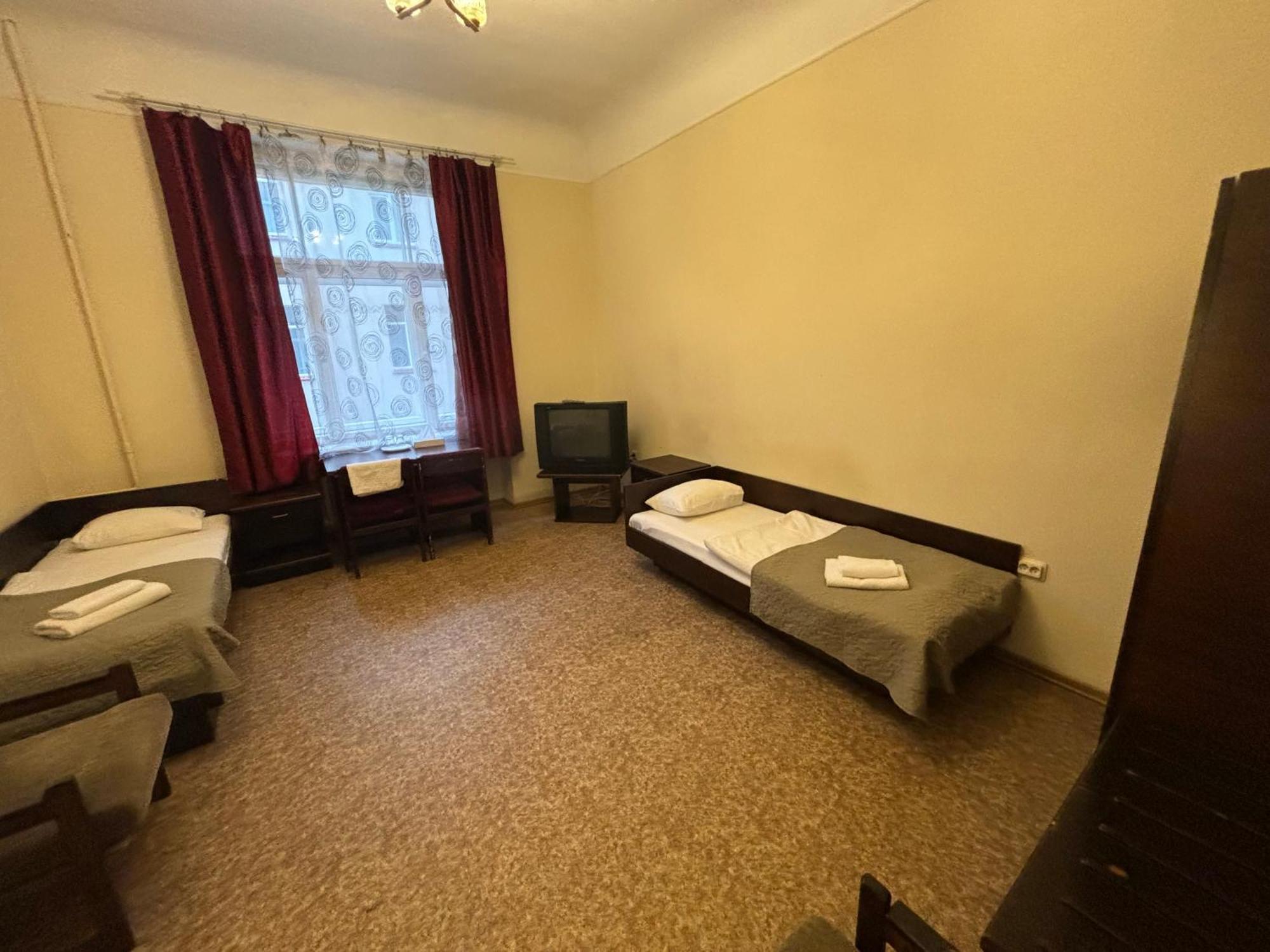 ريغا Hostel Viktorija With Private Rooms المظهر الخارجي الصورة